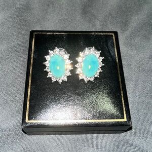 Earrings free with a purchase